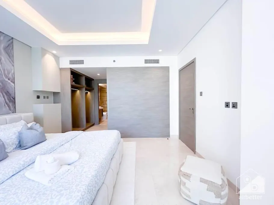 High End 1Bedroom With Balcony & View Dubai Apartment