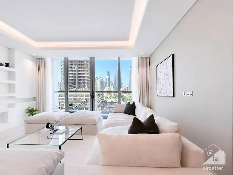 Apartment High End 1Bedroom With Balcony & View Dubai